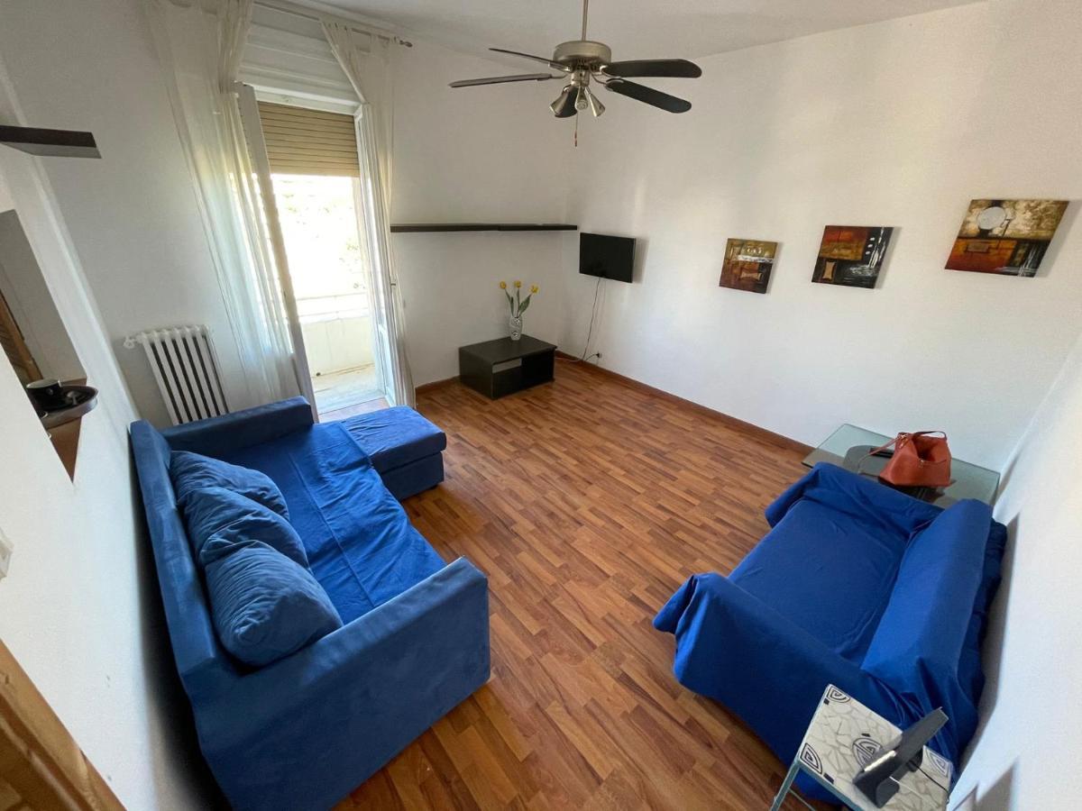 פסקרה Casa Vacanze Stazione מראה חיצוני תמונה